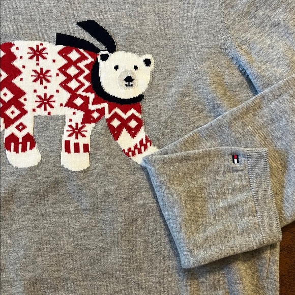 Tommy Hilfiger Sweater with Polar Bear Design, Medium - Picture 2 of 9